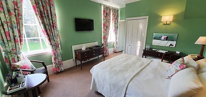 Chiseldon House