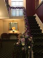 Chiseldon House