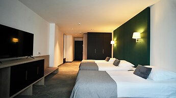 Hotel Diplomat