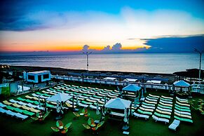 Golden Beach