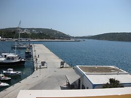 Calypso Hotel
