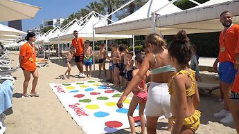 Premium Beach Hotel