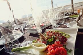 Premium Beach Hotel