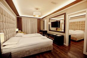 Premium Beach Hotel