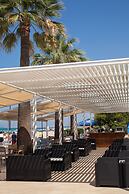 Premium Beach Hotel