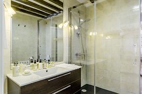 Oriente Palace Apartments