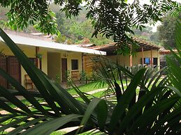 Hotel Raices