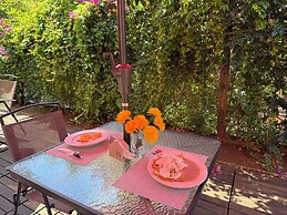 Encino House Hotel Boutique