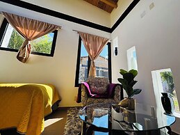 Encino House Hotel Boutique