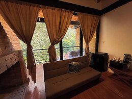 Encino House Hotel Boutique