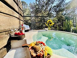 Encino House Hotel Boutique