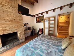 Encino House Hotel Boutique