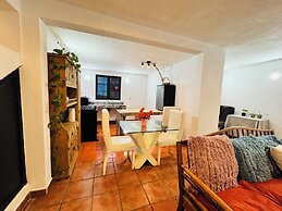 Encino House Hotel Boutique