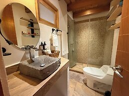 Encino House Hotel Boutique