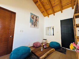 Encino House Hotel Boutique