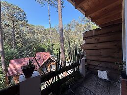 Encino House Hotel Boutique