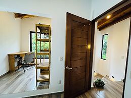 Encino House Hotel Boutique