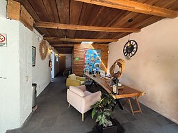 Encino House Hotel Boutique