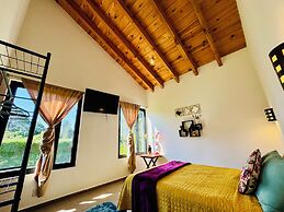 Encino House Hotel Boutique