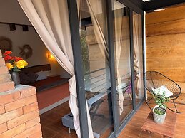 Encino House Hotel Boutique