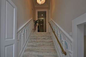 Porto Charming Hotel