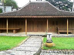 Padi Heritage Hotel