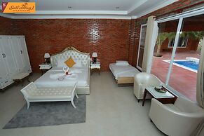 Suoi Hong Resort