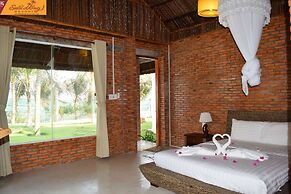 Suoi Hong Resort