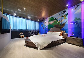 Chen He Spa Motel