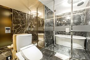 Inhouse Hotel Grand