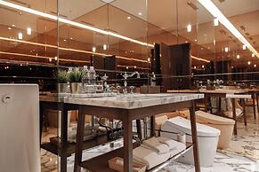 Inhouse Hotel Grand