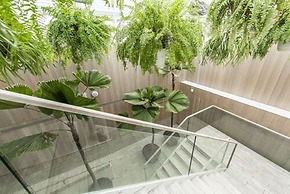 Inhouse Hotel Grand