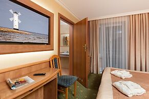 Hotel Polaris III