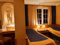 Hotel Polaris
