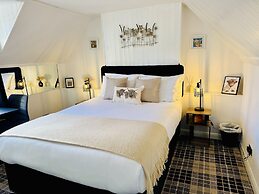 Pitfaranne Guest House