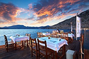 Fİ Light Solto Boutique Beach