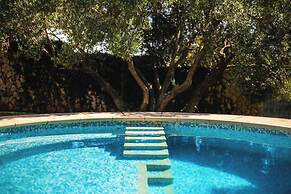 Garden Oasis Pool Villa