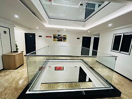 Hotel Madni Royale