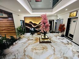 Hotel Madni Royale