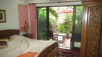Malee Garden