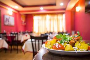 Golden Dolma