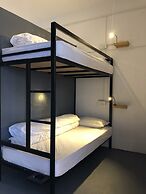 Yakety Yak Hostel