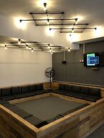 Yakety Yak Hostel