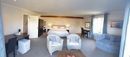 Hout Bay Breeze