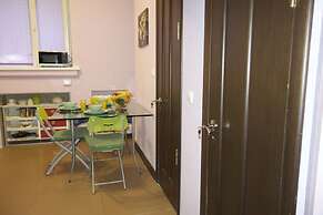 LUXKV Apartment on 1st Basmanniy