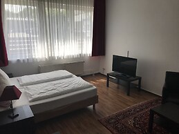 Garni Hotel Lore