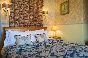 Victoria House Room Only Accommodation