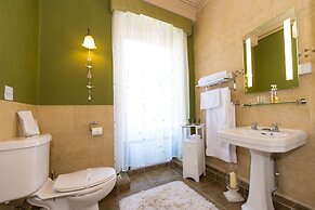 Victoria House Room Only Accommodation