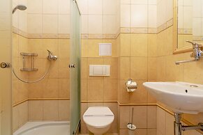 Hotel Romania