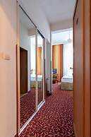 Hotel Romania